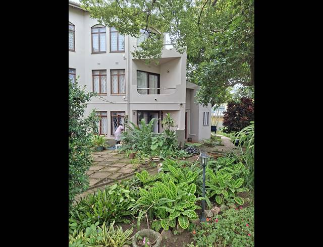 2 BEDROOM APARTMENT FOR SALE IN UVONGO